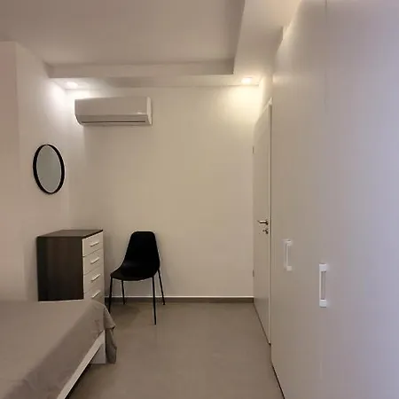 Stylish - Modern - Large Terrace - 2 Bed - 200 M From Sea - Fully Air Con San Pawl il-Baħar Exterior photo