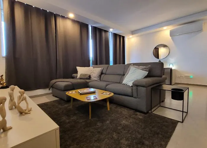 Stylish - Modern - Large Terrace - 2 Bed - 200 M From Sea - Fully Air Con